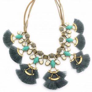 Stella & Dot Lotus Necklace